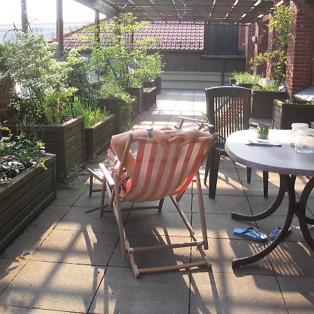 Penthouse Backpackers Hostel Όσναμπρουκ Εξωτερικό φωτογραφία
