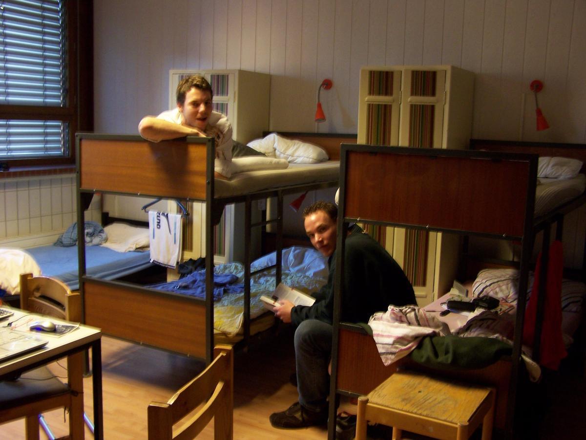 Penthouse Backpackers Hostel Όσναμπρουκ Εξωτερικό φωτογραφία
